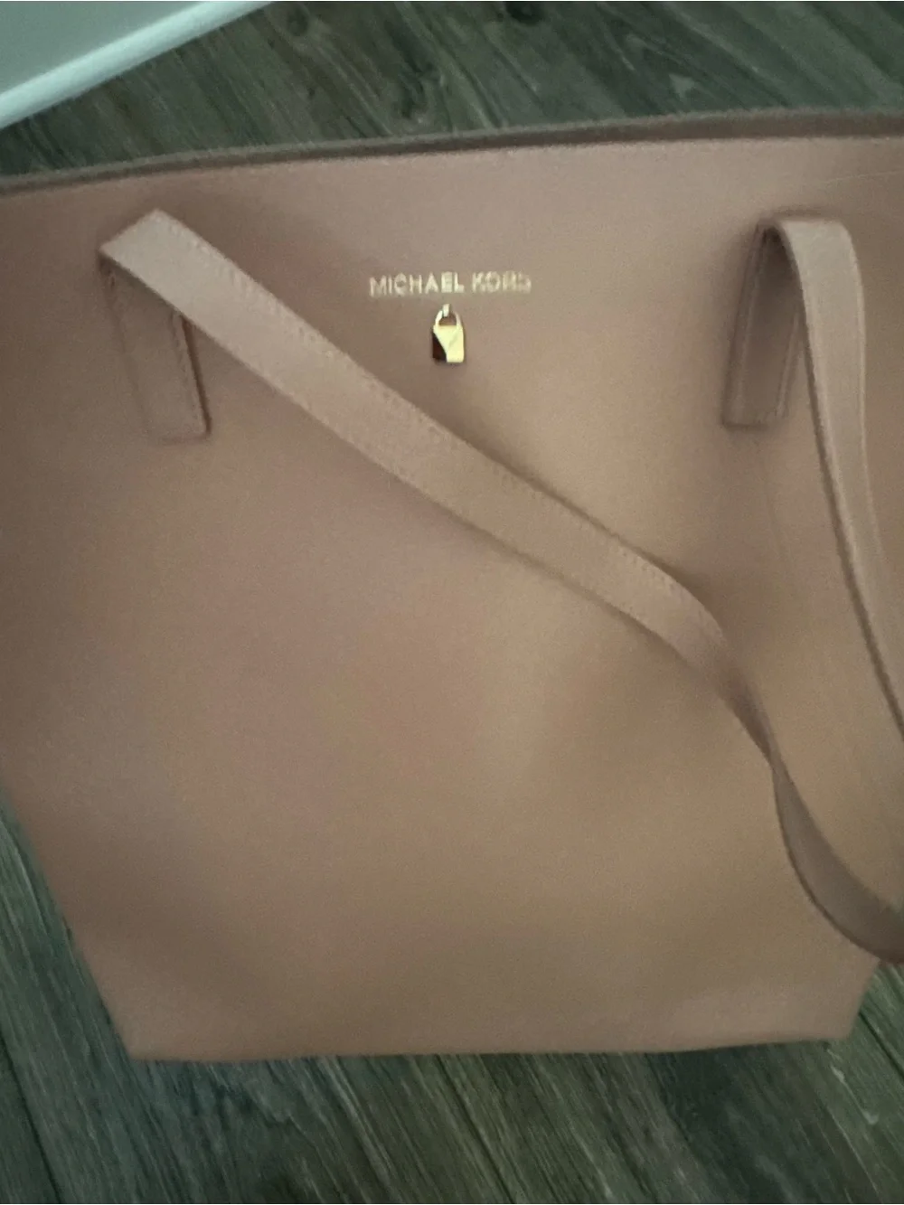 MICHAEL KORS Dusty Rose Leather Tote with Gold Logo - Picture 4 of 6
